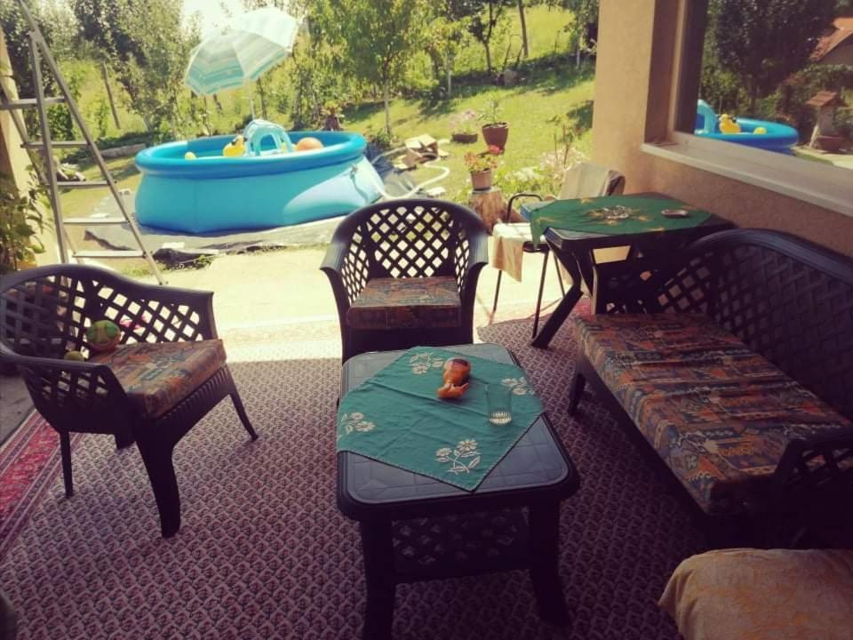 "Porodica Markovic" Borsko Jezero Beljevina Bagian luar foto