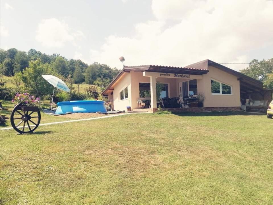 "Porodica Markovic" Borsko Jezero Beljevina Bagian luar foto